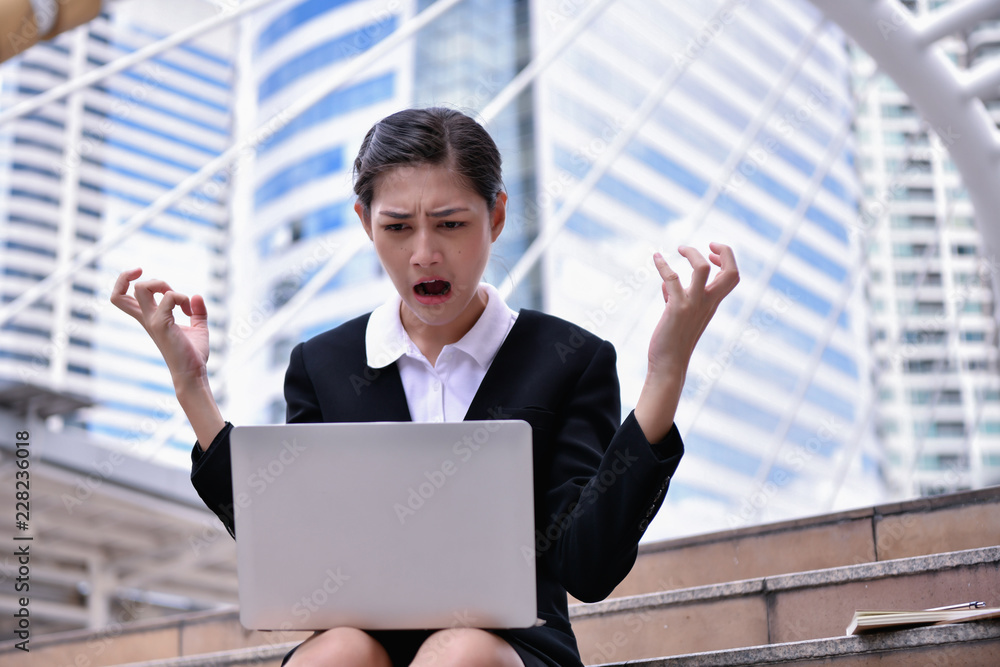Business Concepts. Businessmen are stressed in the city. Business people are headache and uneasy. Business Concepts. Businessmen are stressed in the city. Business people are headache and uneasy.