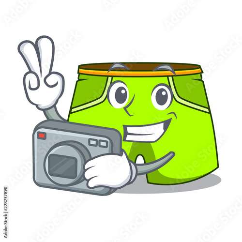 Photographer cartoon shorts style for the swimming