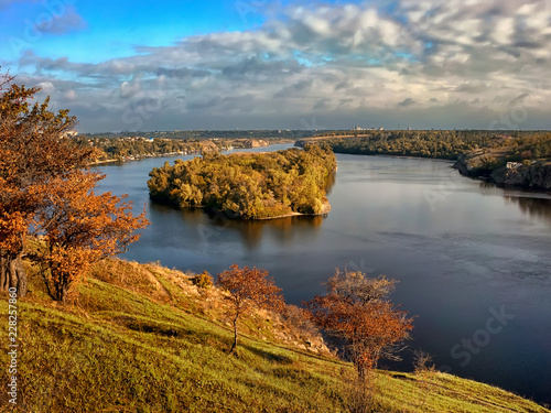 Fototapeta Naklejka Na Ścianę i Meble -  Autumn River with the island