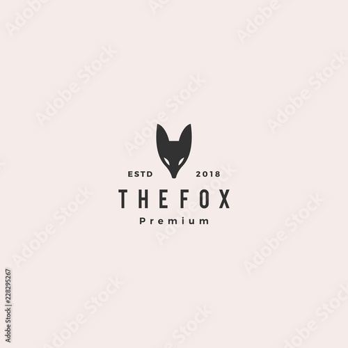 fox logo hipster vintage retro vector icon illustration