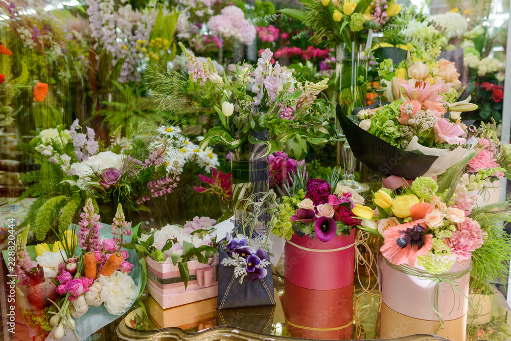 Naklejka premium Bouquets and flower compositions