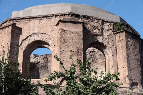 Bild auf Leinwand Tempio di Minerva Medica a Roma
