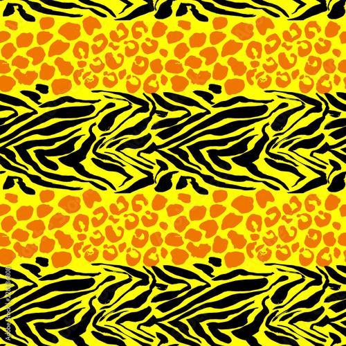 Vector illustration tiger print seamless pattern. Orange and yellow hand drawn leopard background.