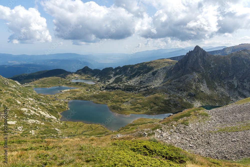 Naklejka premium Summer view of The Twin, The Trefoil and The Fish Lakes, Rila Mountain, The Seven Rila Lakes, Bulgaria