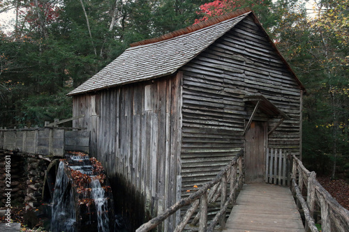 Canvas Print an old watermill