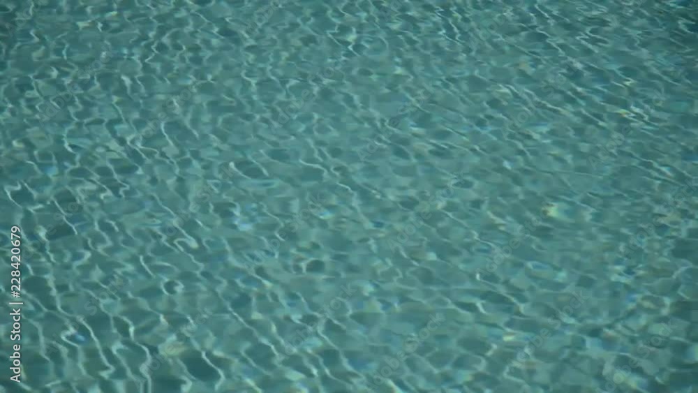acqua in piscina acqua in piscina