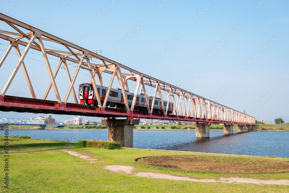 鉄橋と電車 鉄橋と電車