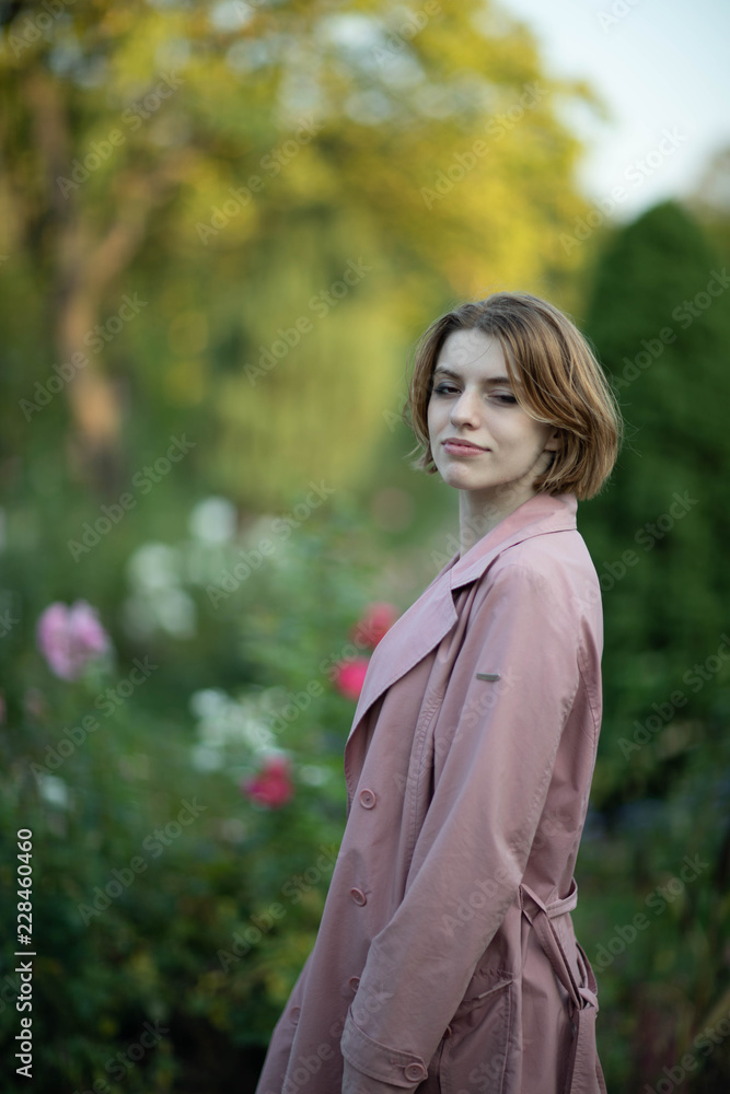 Street photo shoot with a wonderful girl.Photo shoot in Moscow in the great hearth, the whipping Kolomenskoye Street photo shoot with a wonderful girl.Photo shoot in Moscow in the great hearth, the whipping Kolomenskoye