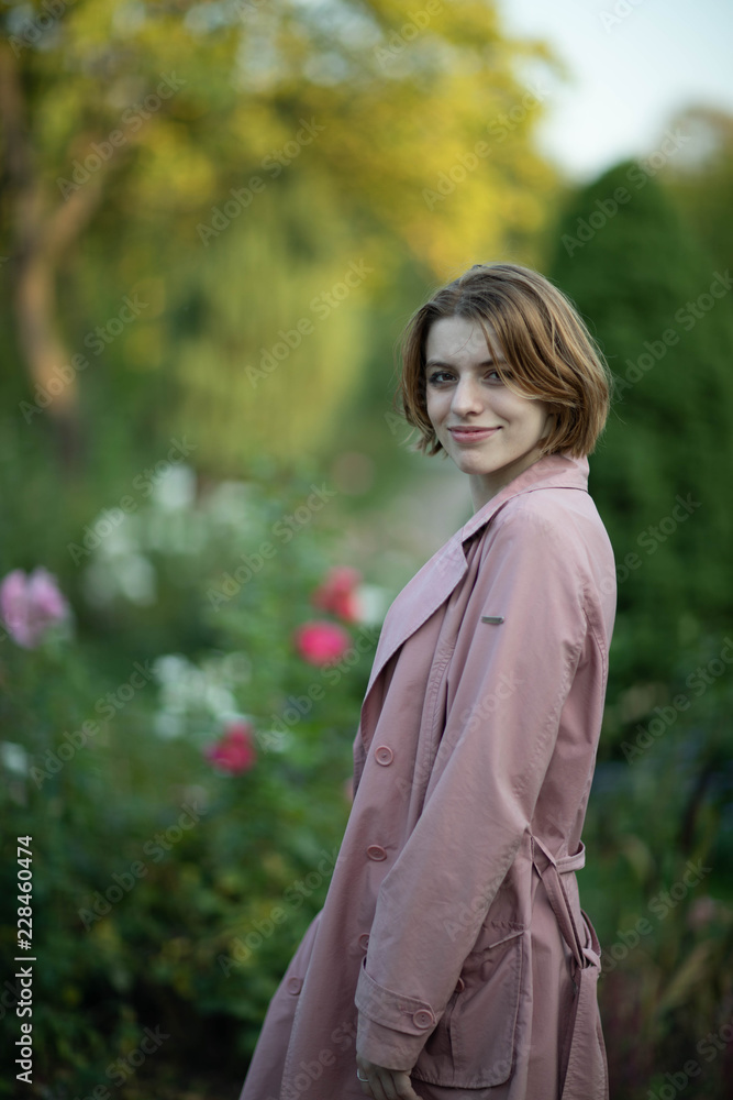Street photo shoot with a wonderful girl.Photo shoot in Moscow in the great hearth, the whipping Kolomenskoye Street photo shoot with a wonderful girl.Photo shoot in Moscow in the great hearth, the whipping Kolomenskoye