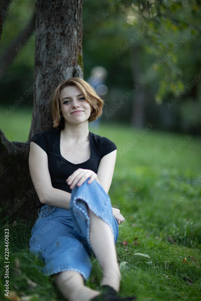 Street photo shoot with a wonderful girl.Photo shoot in Moscow in the great hearth, the whipping Kolomenskoye Street photo shoot with a wonderful girl.Photo shoot in Moscow in the great hearth, the whipping Kolomenskoye