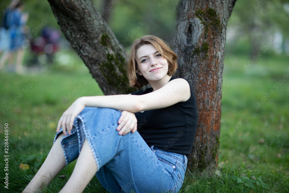 Street photo shoot with a wonderful girl.Photo shoot in Moscow in the great hearth, the whipping Kolomenskoye Street photo shoot with a wonderful girl.Photo shoot in Moscow in the great hearth, the whipping Kolomenskoye