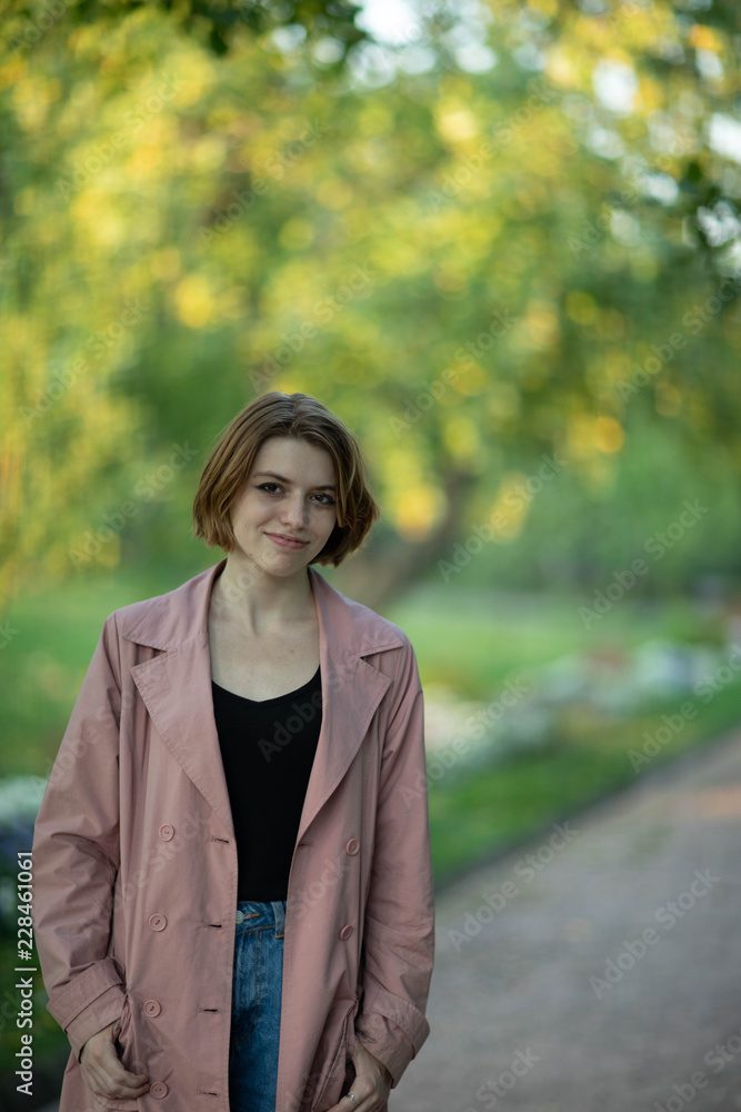 Street photo shoot with a wonderful girl.Photo shoot in Moscow in the great hearth, the whipping Kolomenskoye Street photo shoot with a wonderful girl.Photo shoot in Moscow in the great hearth, the whipping Kolomenskoye