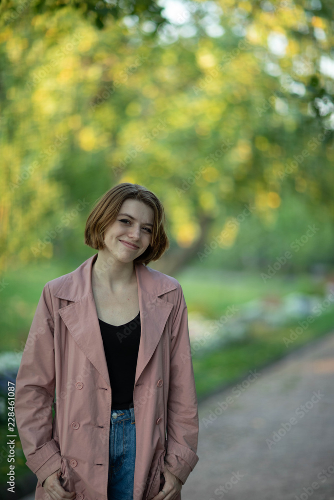 Street photo shoot with a wonderful girl.Photo shoot in Moscow in the great hearth, the whipping Kolomenskoye Street photo shoot with a wonderful girl.Photo shoot in Moscow in the great hearth, the whipping Kolomenskoye