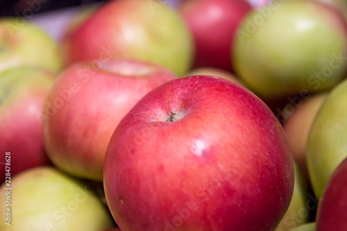 apples