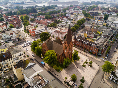 Die Kirche in Warnemünde photo