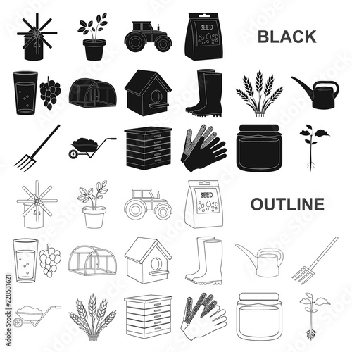 Farm and gardening black icons in set collection for design. Farm and equipment vector symbol stock web illustration.