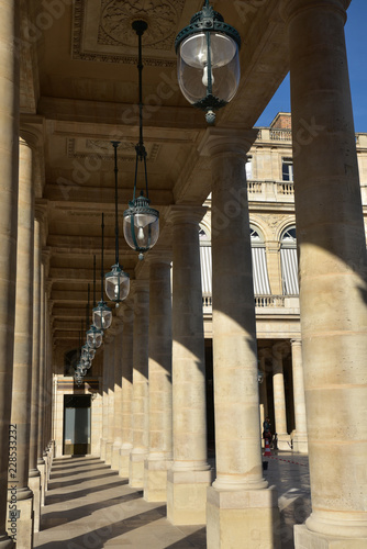 Colonnade du Palais Royal à Paris, France © JFBRUNEAU