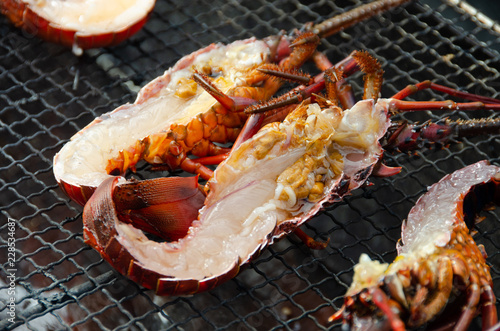 伊勢海老の炭火焼き