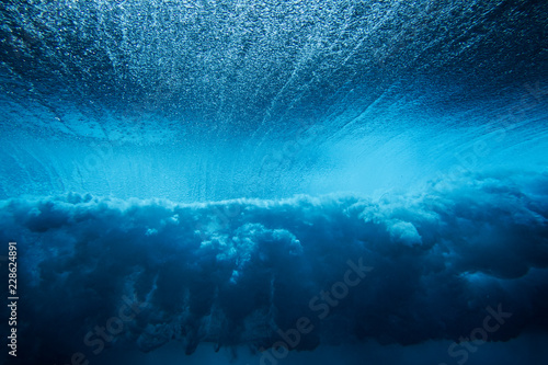 Underwater wave