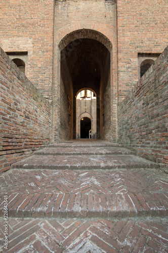 Castle Estense  a four towered fortress from the 14th century  Ferrara  Emilia-Romagna  Italy