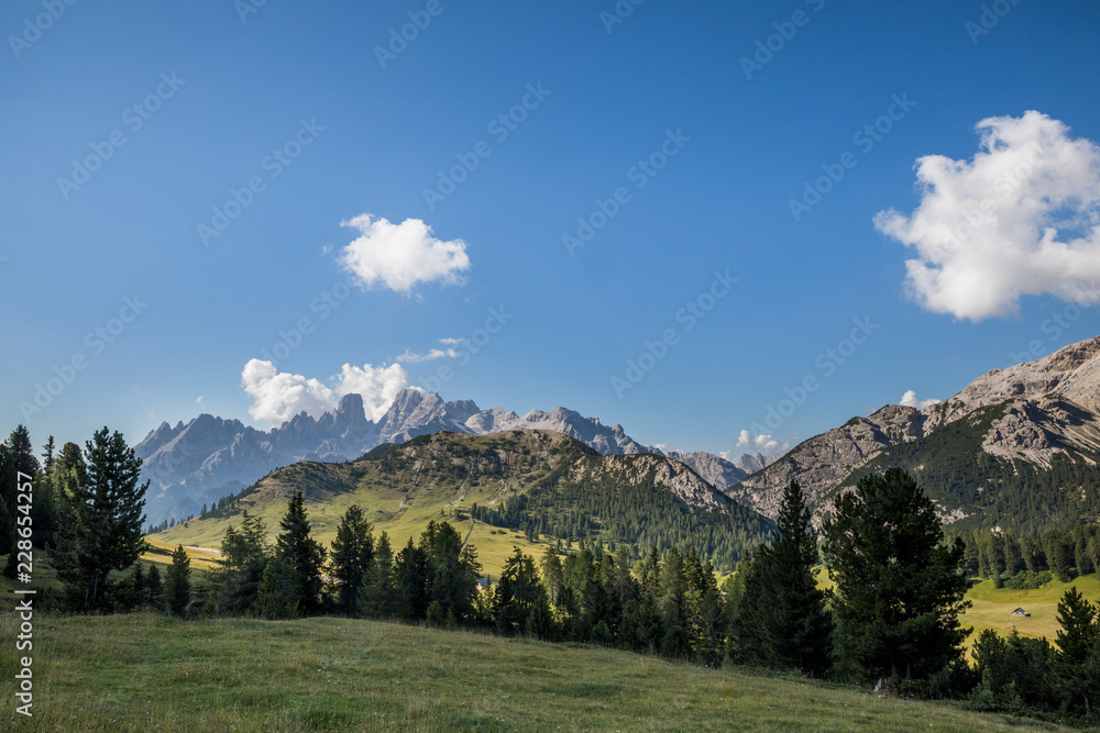 Hochtal in den Dolomiten - Italien
