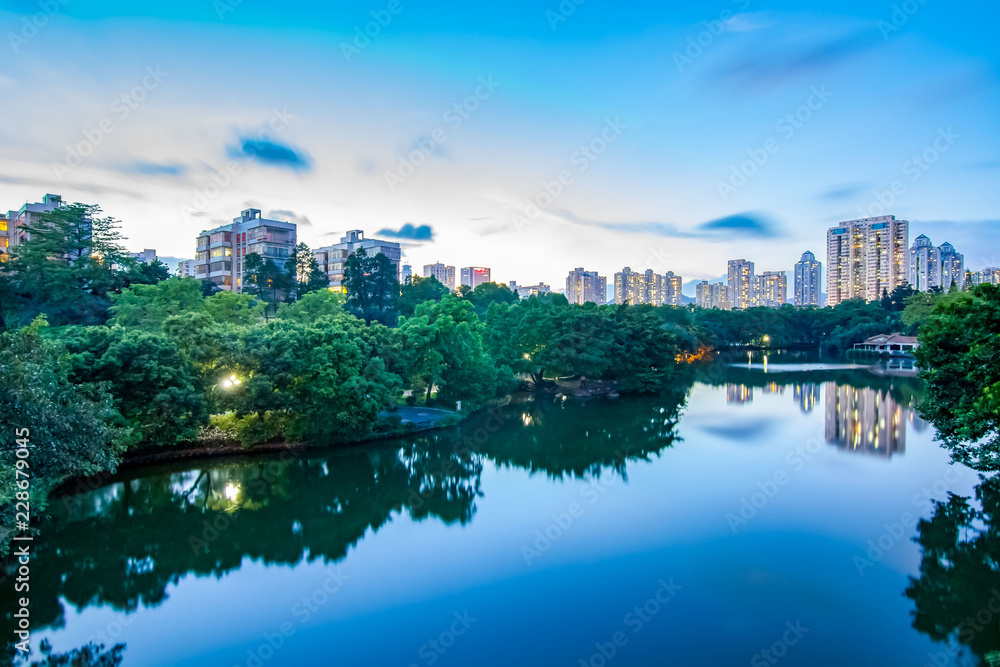Night view of lychee Park in Shenzhen