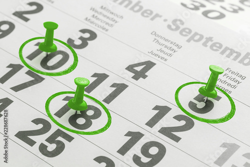 Freie Tage im Kalender eindeutig ersichtlich #228687628