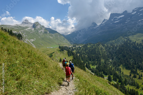 Mountain path at Engstlenalp over Engelberg on the Swiss alps © fotoember