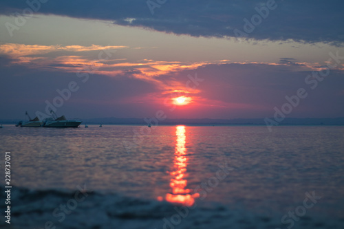 Obraz na płótnie Sonnenuntergang am See w salonie
