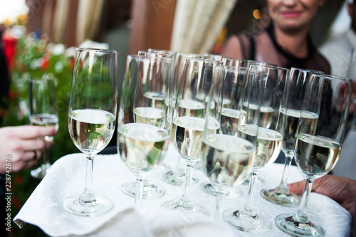 Many champagne glasses on the presentation