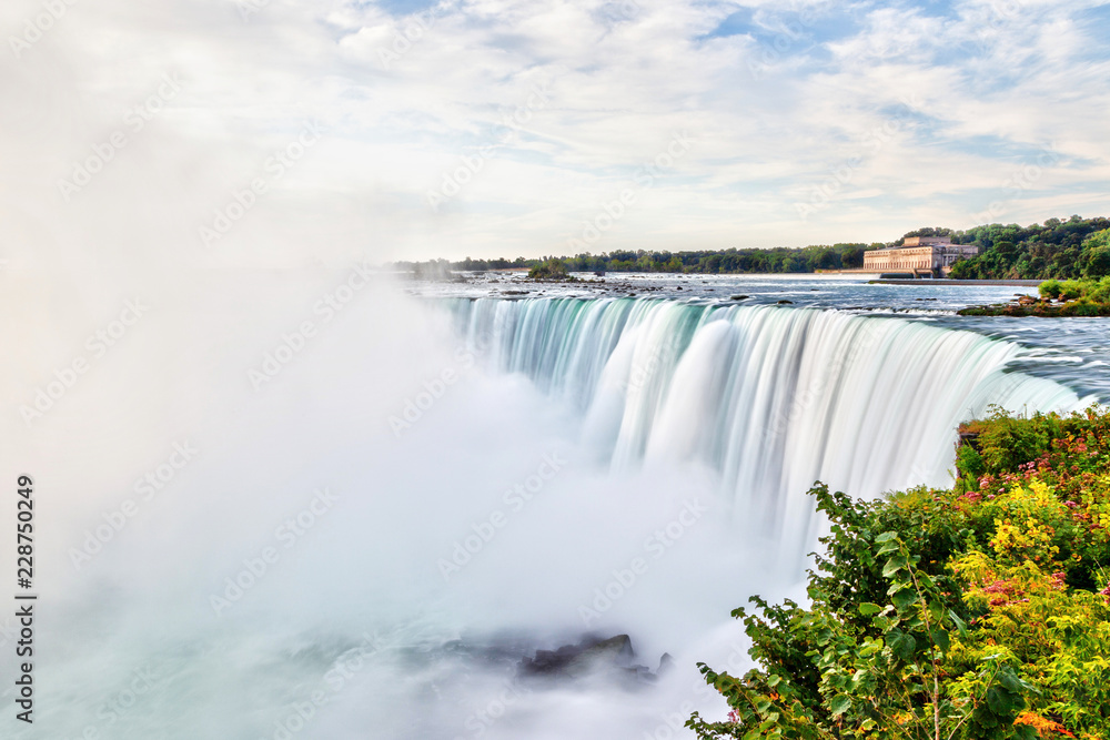 Horseshoe Falls at Niagara Falls in Ontario, Canada, and New York State, USA, Border