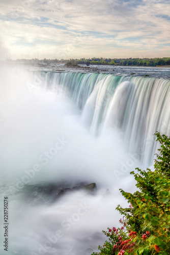 Horseshoe Falls at Niagara Falls in Ontario  Canada  and New York State  USA  Border