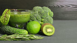 Здоровое питание, смузи, соки, овощи и фрукты, вегетарианство