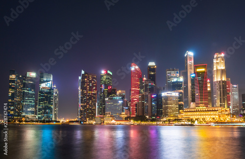 シンガポール マリーナ・ベイ 夜景 © oben901