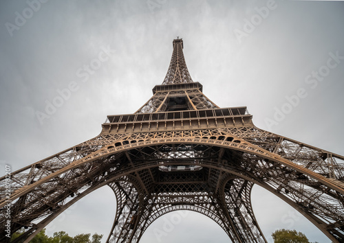 Large Image of the Eiffel Tower During the Day With Storm Clouds © porqueno