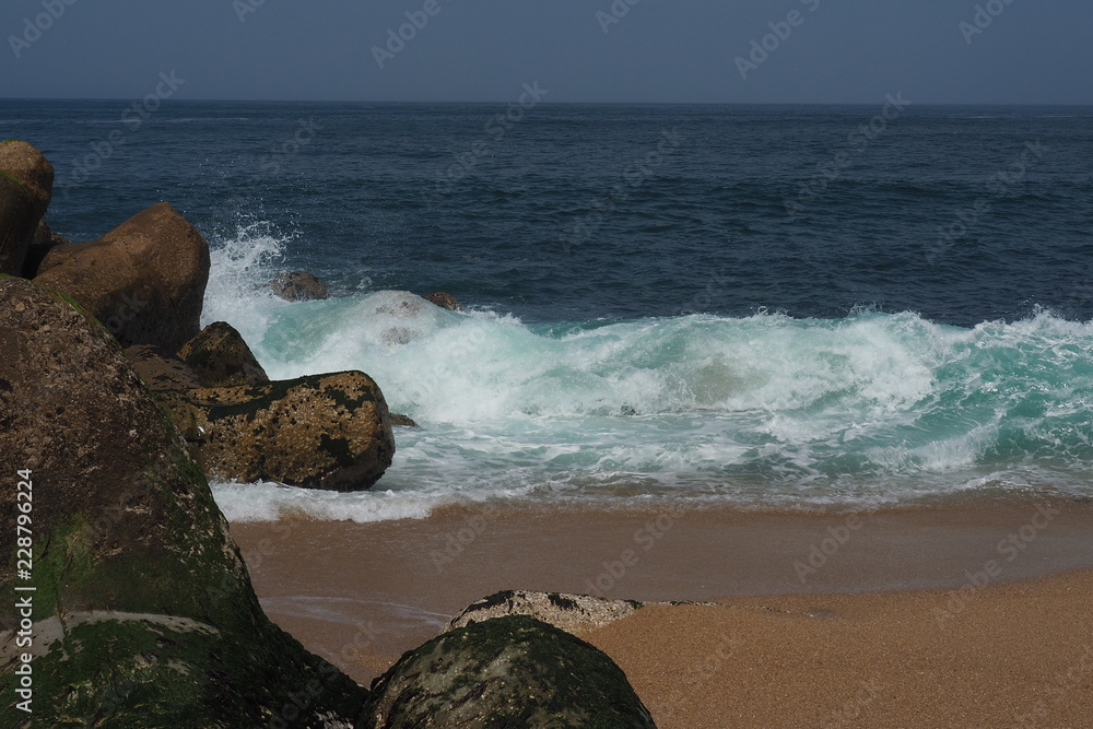 Fale oceanu