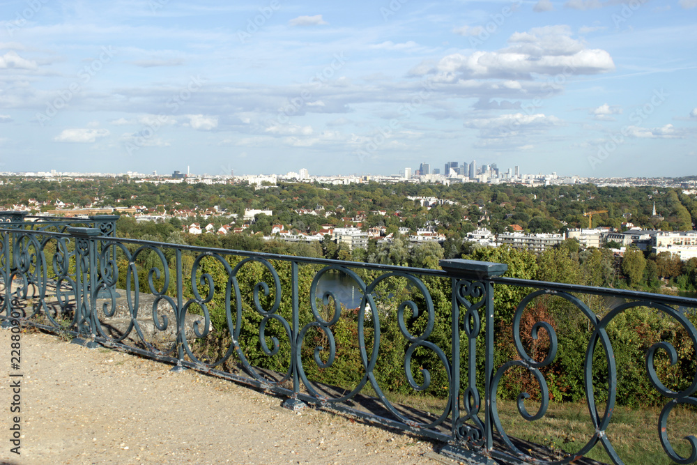 Fototapeta premium Paris vu depuis Saint-Germain-en-Laye