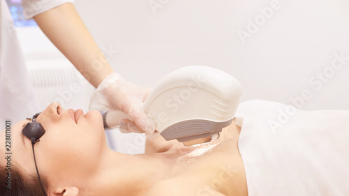 Obraz na plátně Hair laser removal service