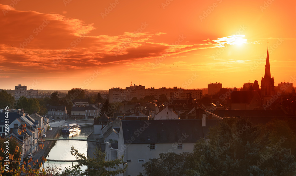 Montargis city sunrise