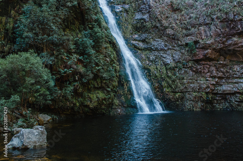 Fototapeta Naklejka Na Ścianę i Meble -  kromrivier waterfall