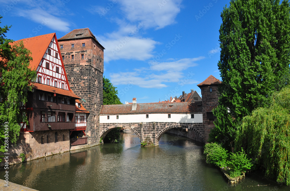 Weinstadel, Wasserturm, Henkersteg und Henkerturm in Nürnberg