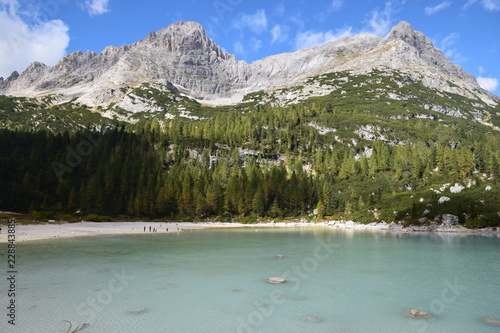 Dolomiti - Lago del Sorapiss photo