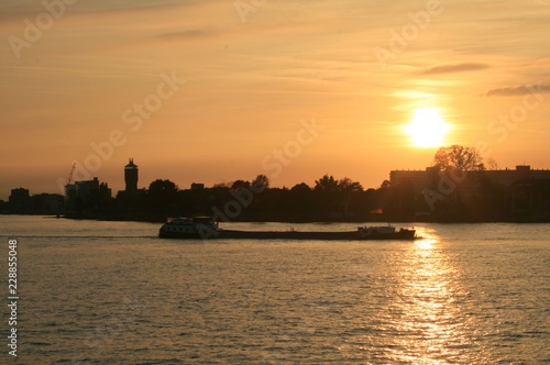 sunset on the river © Ricardo's Fotografie