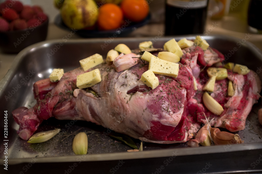 cooking a leg of lamb for the holidays