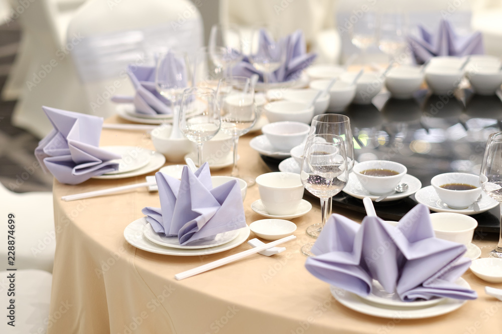 .Beautiful decoration set for wedding party