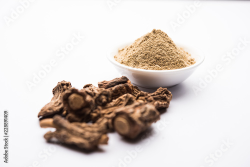 Hemidesmus indicus also known as Ananthamoola or Naruneendi or Nannari in dried steam and powder form. It's a useful Ayurvedic medicine from India