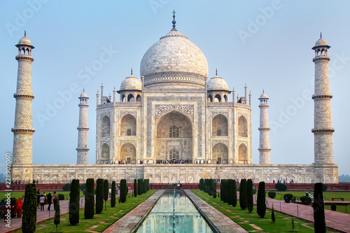 View of Taj Mahal in early morning, Agra, Uttar Pradesh, India