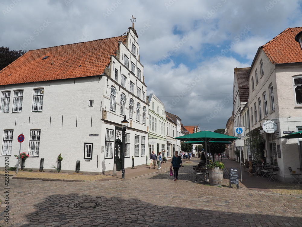 Obraz premium Stadt Friedrichstadt - liegt zwischen den Flüssen Eider und Treene im Kreis Nordfriesland in Schleswig-Holstein 
