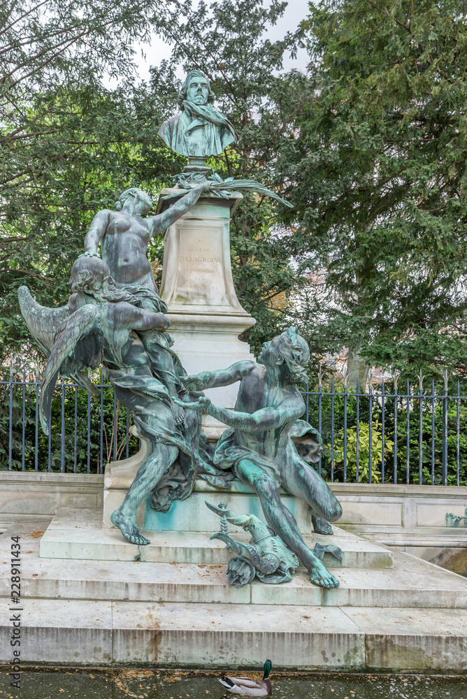 Obraz premium Luxembourg garden. Paris. France. April 14, 2018.