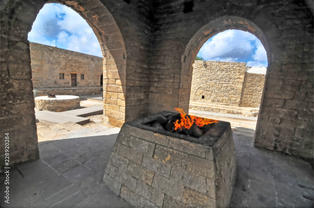 Φωτογραφία The Baku Ateshgah  Fire Temple of Baku in Baku, Azerbaijan